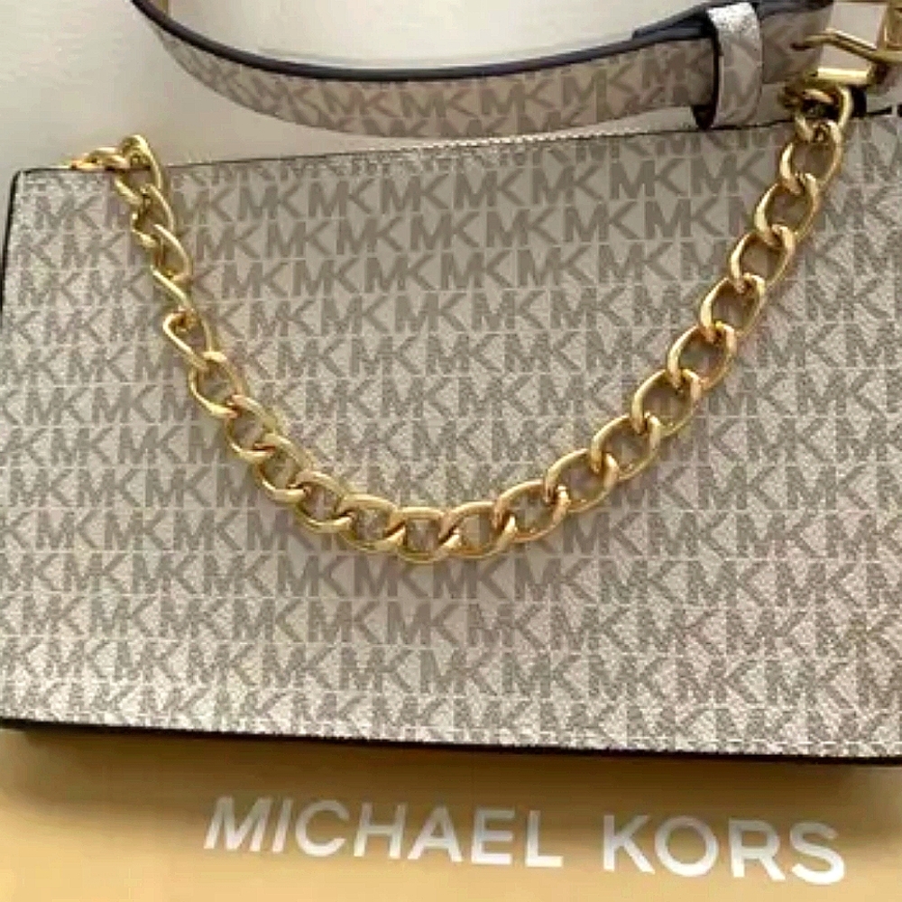 Michael khors fanny pack